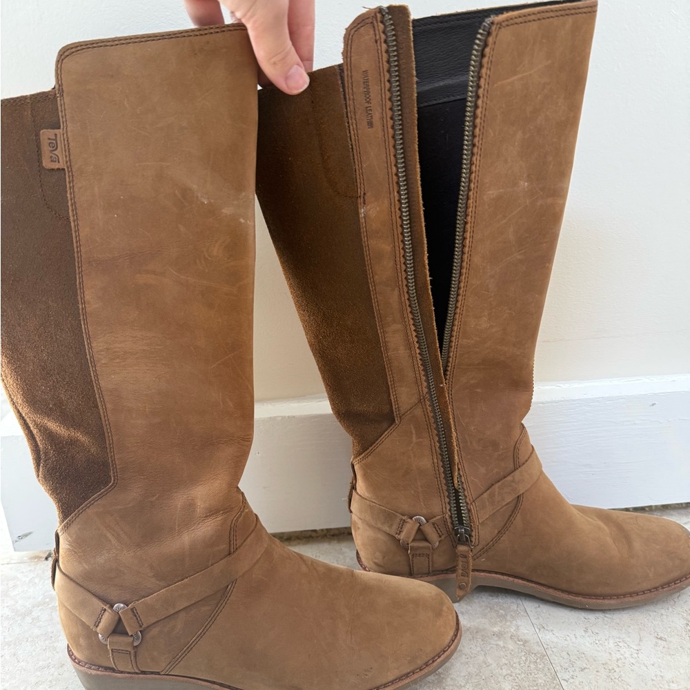 Teva Tall boot - Picture 3 of 5